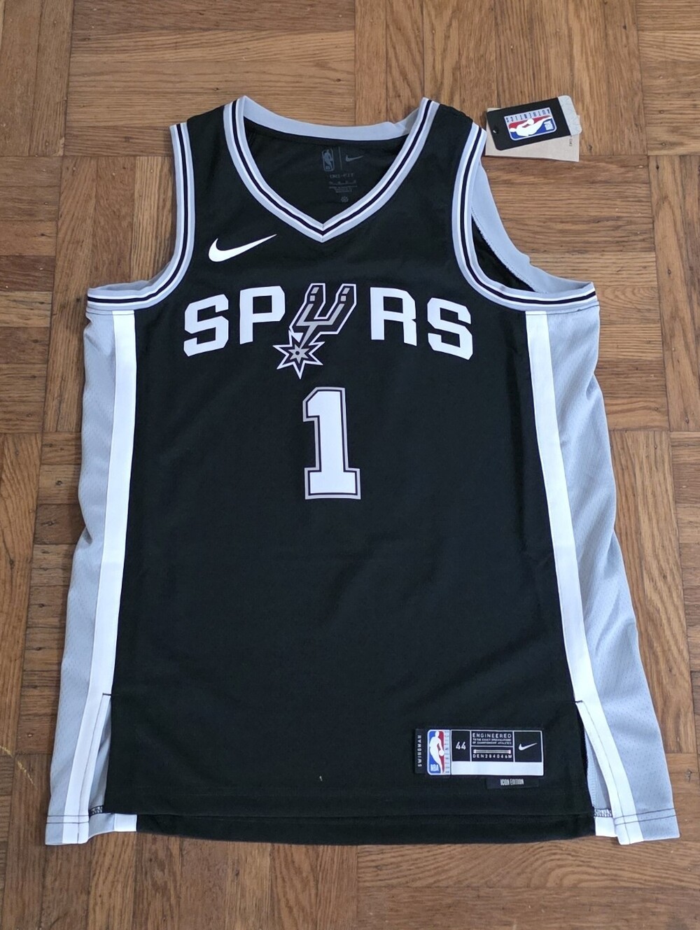Nike San Antonio Spurs #1 Black Basketball Jersey Wenbanyama - Medium